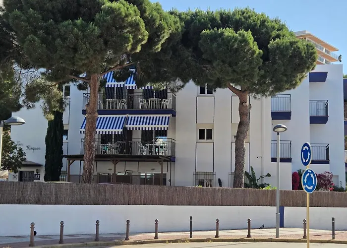 Apartaments Les Roques *