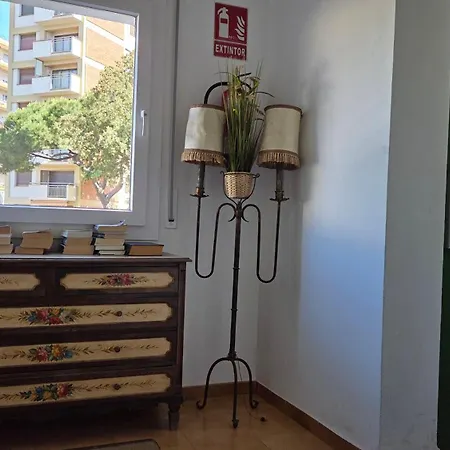 Apartaments Les Roques דירה פלטחה ד'ארו